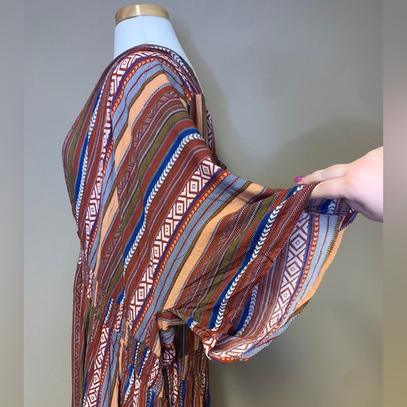 NWT - Bloomchic Striped Tribal Maxi Dress - Picture 3 of 9